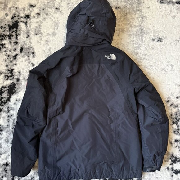 The North Face Summit Series winter jacket - Picture 2 of 6
